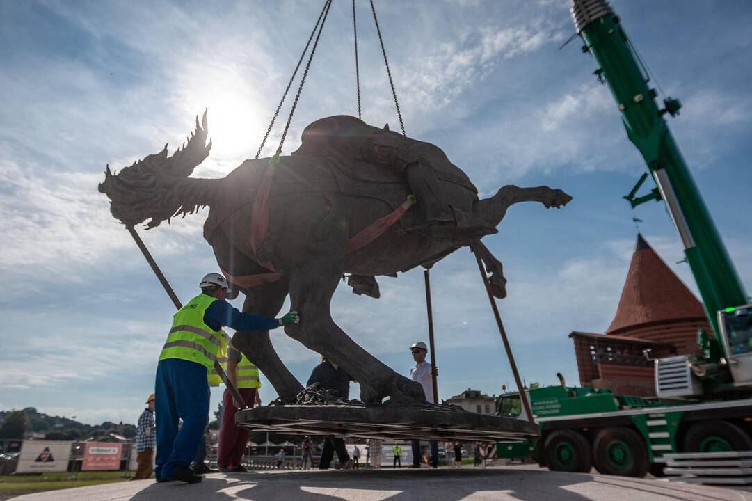 „Laisvės karys“ prie Kauno pilies