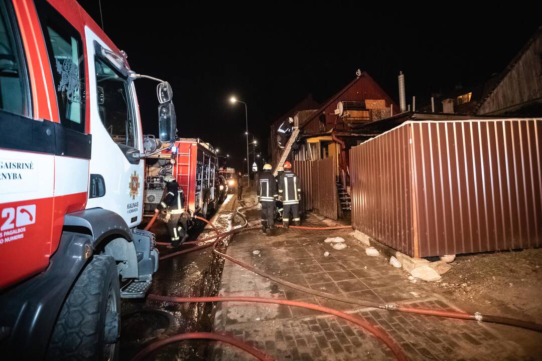 Gaisras Veiverių gatvėje