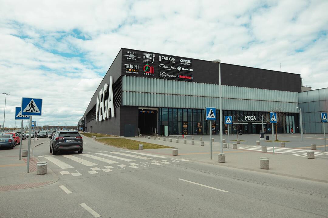 Lauktų spūsčių didžiuosiuose prekybos centruose - nė kvapo