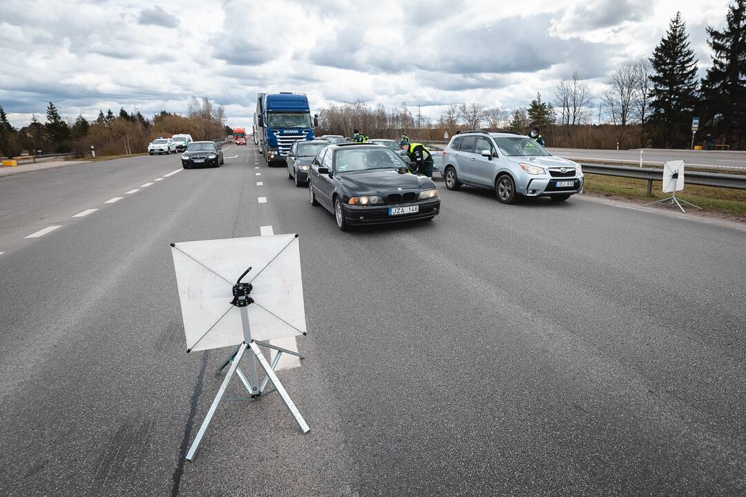 Judėjimo kontrolė prie Kauno prieš Velykų savaitgalį