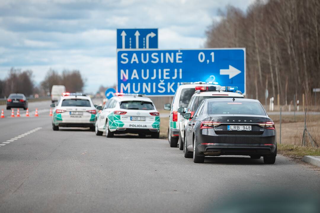 Judėjimo kontrolė prie Kauno prieš Velykų savaitgalį