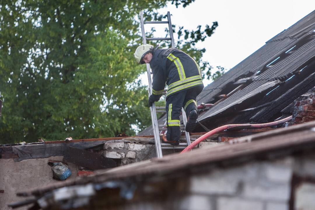 Sudegęs namas Panemunėje