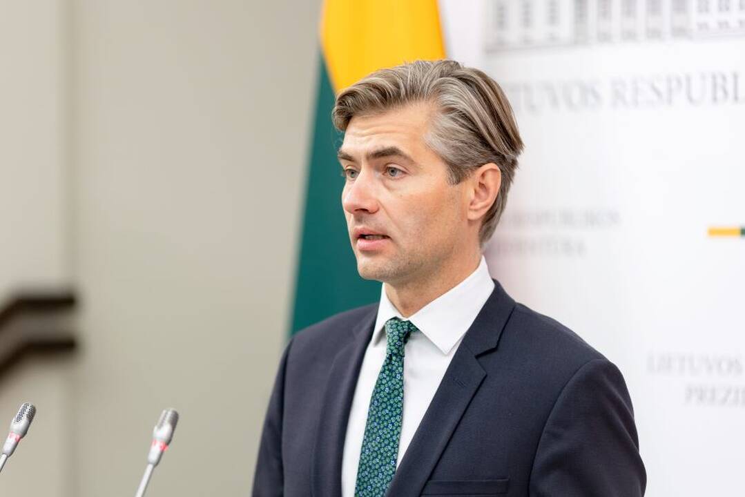 K. Budrys.