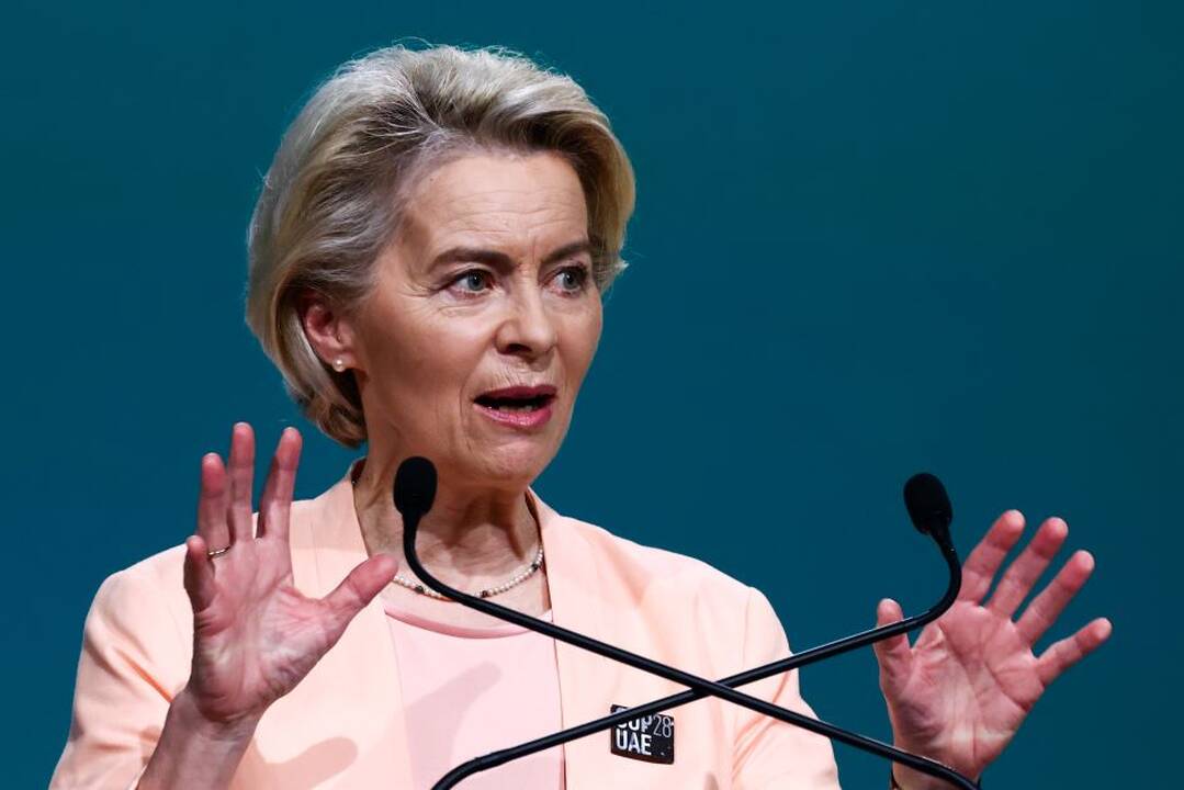 U. von der Leyen: ES amžinai netoleruos didėjančio prekybos disbalanso su Kinija