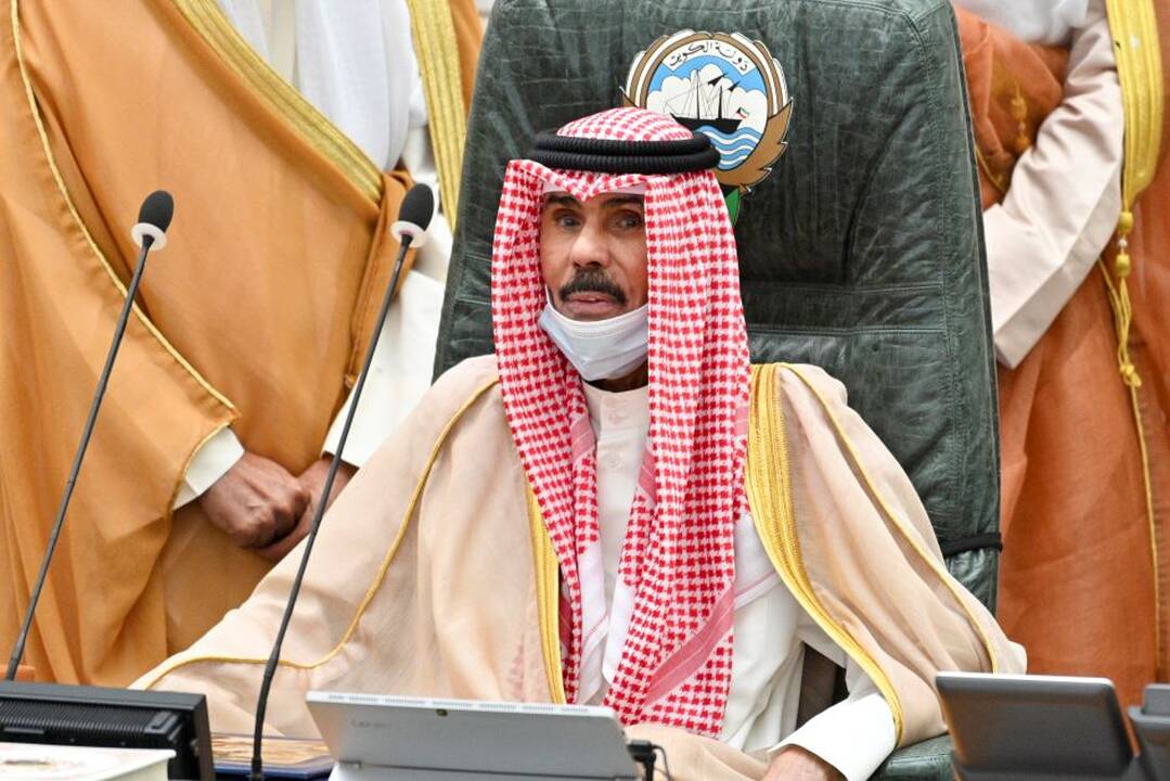 Būdamas 86-erių mirė Kuveito emyras šeichas N. al-Ahmadas Al-Sabahas