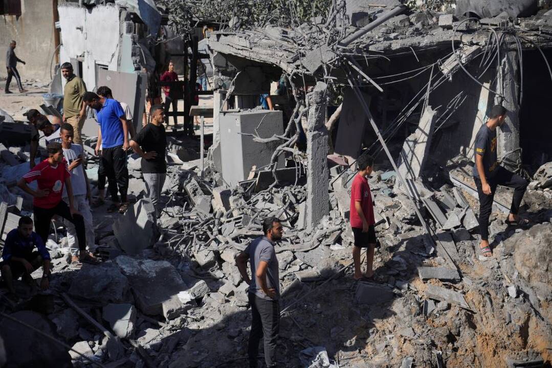 „Hamas“ ministerija: žuvusiųjų skaičius Gazos Ruože viršijo 10 tūkst.