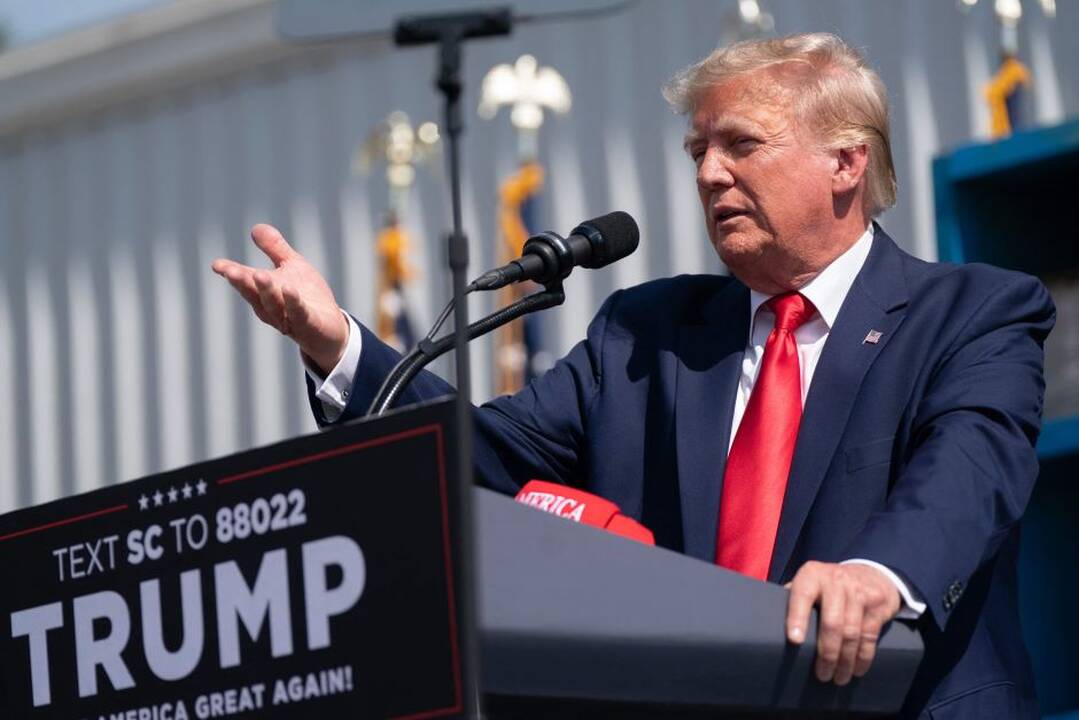 D. Trumpas.