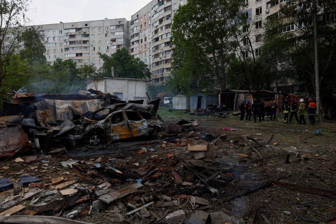Prezidento biuras: Ukraina nusiuntė pastiprinimą į Charkivo sritį