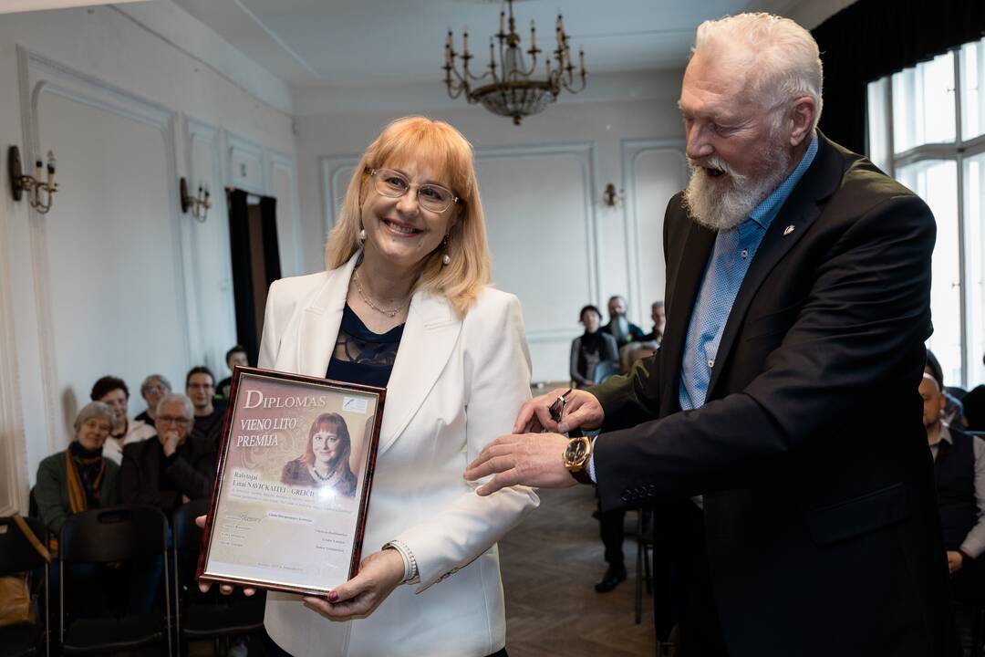 Vieno lito literatūrinė premija – rašytojai Linai Navickaitei