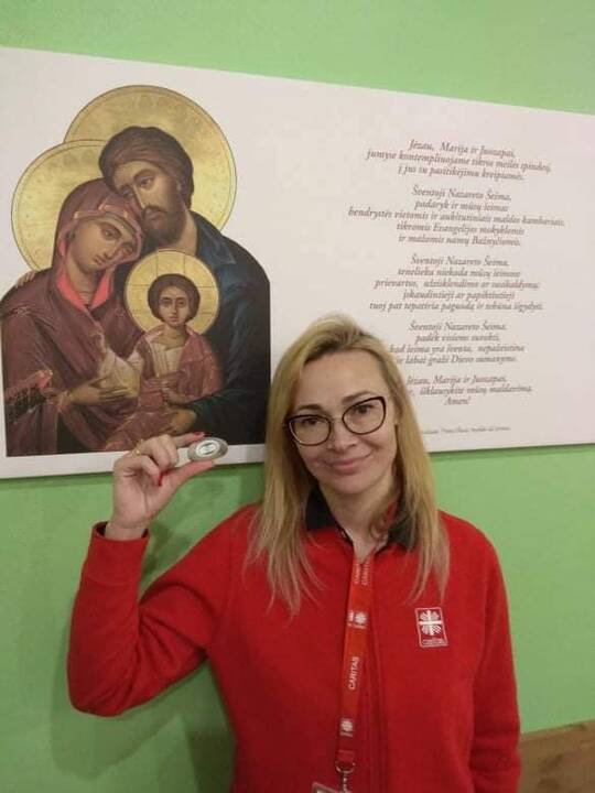 Prašinėja: durų rankenas klebena esą pagalbos ieškančios moterys, šįkart jos prisistato Ukrainos pilietėmis.