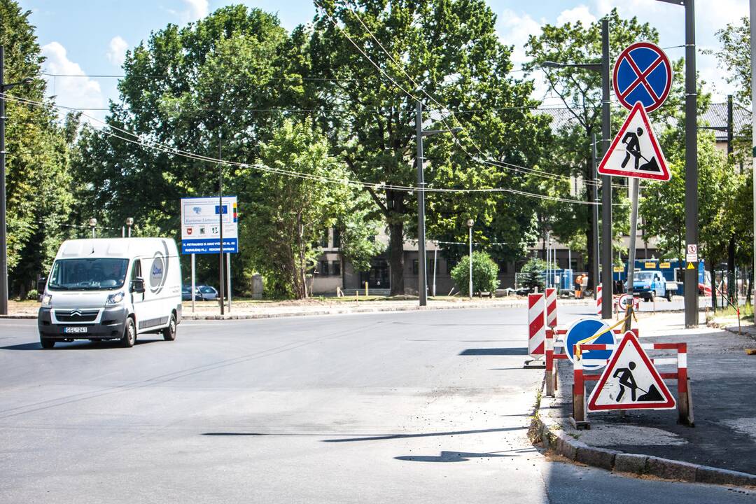Atidaryta dalis K. Petrausko gatvės
