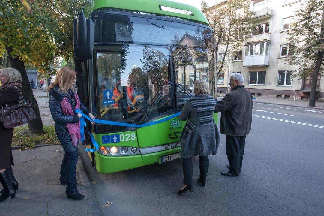 Parodos kalnu pakilo pirmasis troleibusas