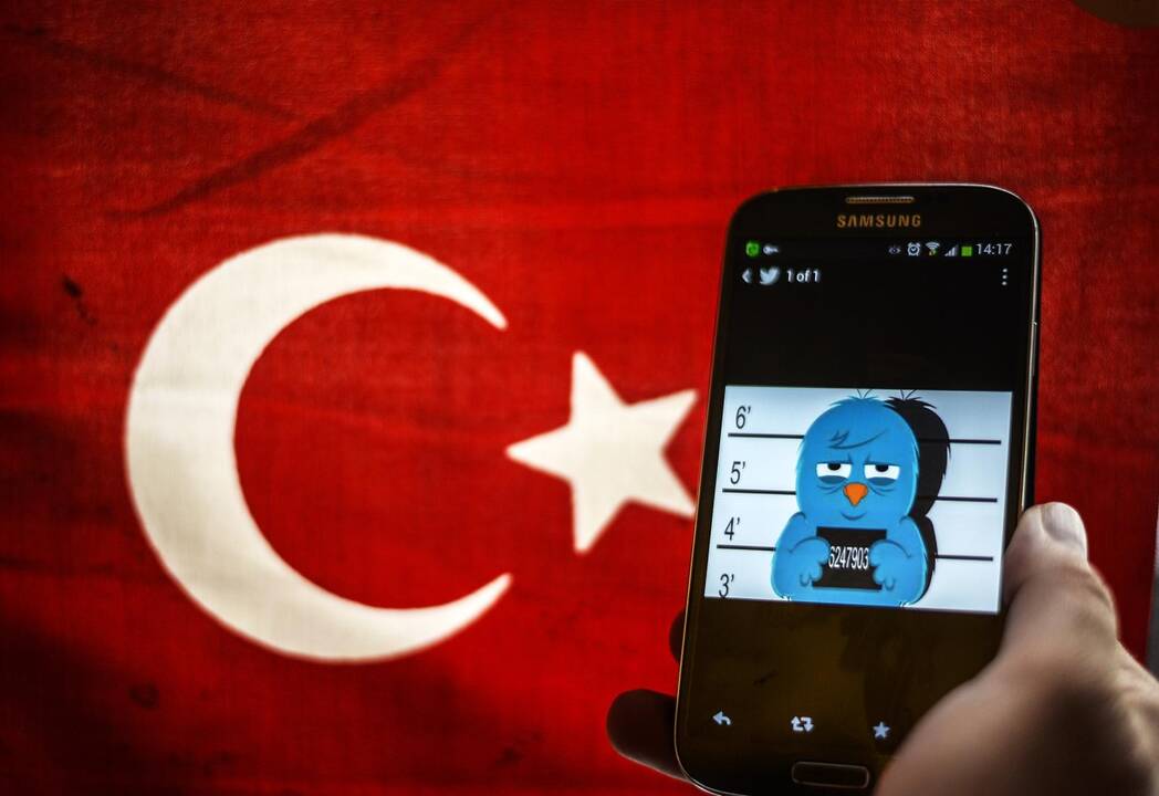 Turkijoje sutriko socialinių tinklų veikimas, kilo neramumų 
