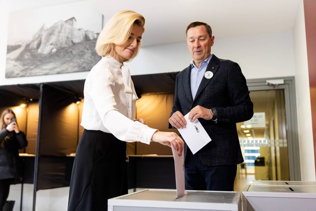 Lietuvoje prasidėjo išankstinis balsavimas savivaldybių tarybų ir merų rinkimuose