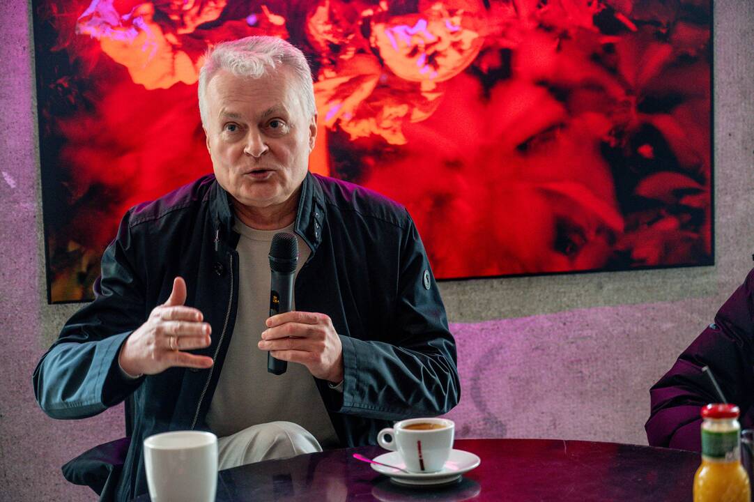 G. Nausėda Kaune susitiko su parašų loterijos nugalėtojais