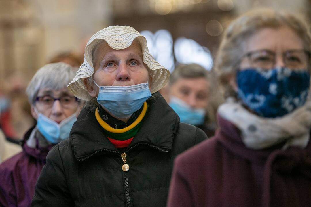 Kauno arkivyskupui K. Kėvalui įteiktas palijus