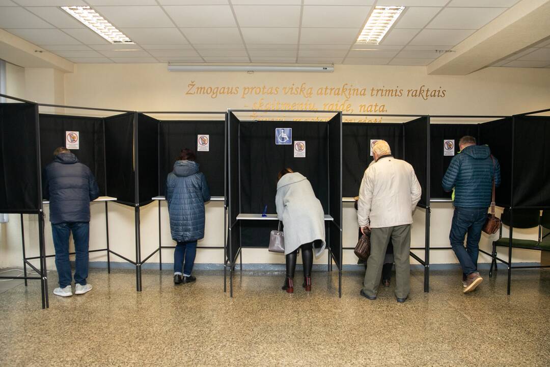 Kauniečiai renka naują Seimą (balsavimas rinkimų antrajame ture)