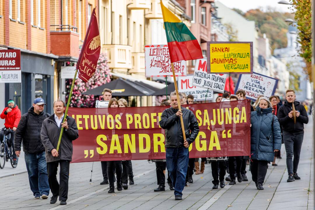 Kaune surengtas mitingas prieš skurdą