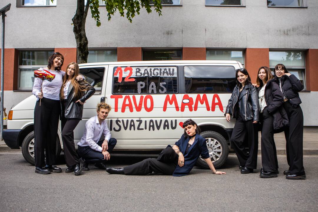 Paskutinio skambučio šventė „Aušros“ gimnazijoje