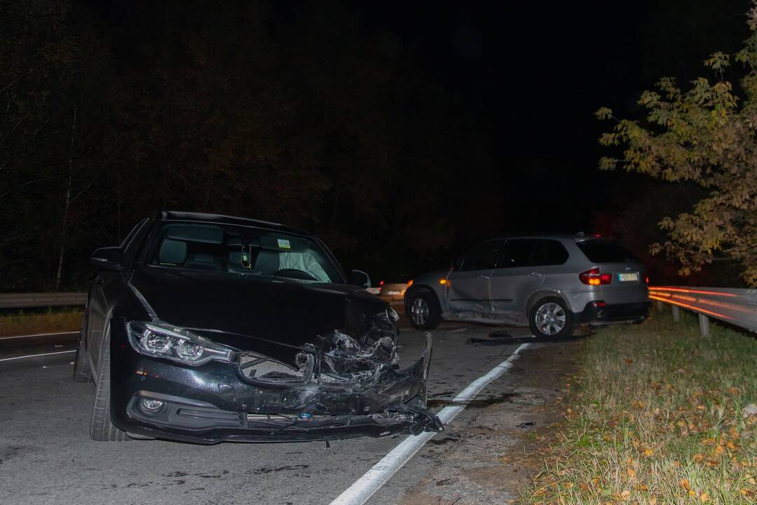 Masinė avarija Kaune: susidūrė keturi automobiliai