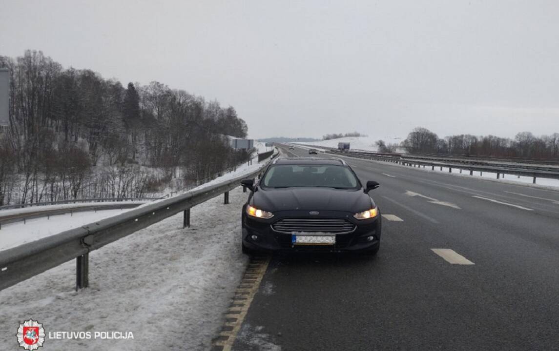 Praėjusią parą eismo įvykiuose nukentėjo keturi žmonės: tarp jų – mažametis