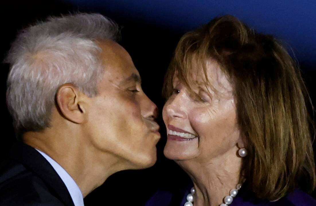 Rahm Emanuel ir Nancy Pelosi