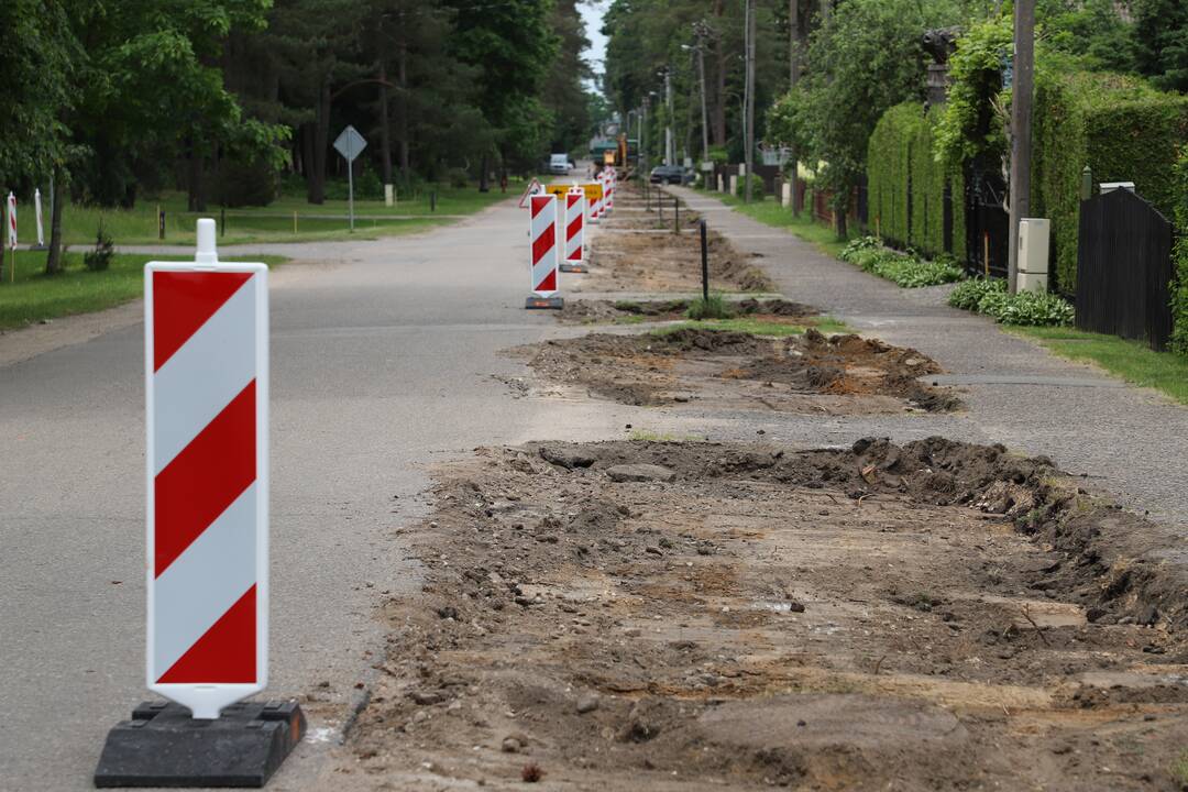 Apimtis: J.Janonio ir J.Zikaro gatvių ilgis yra vos 2,17 km, tačiau kurortinės teritorijos statusą turinčiam miesteliui ir jo infrastruktūrai keliami didesni reikalavimai.