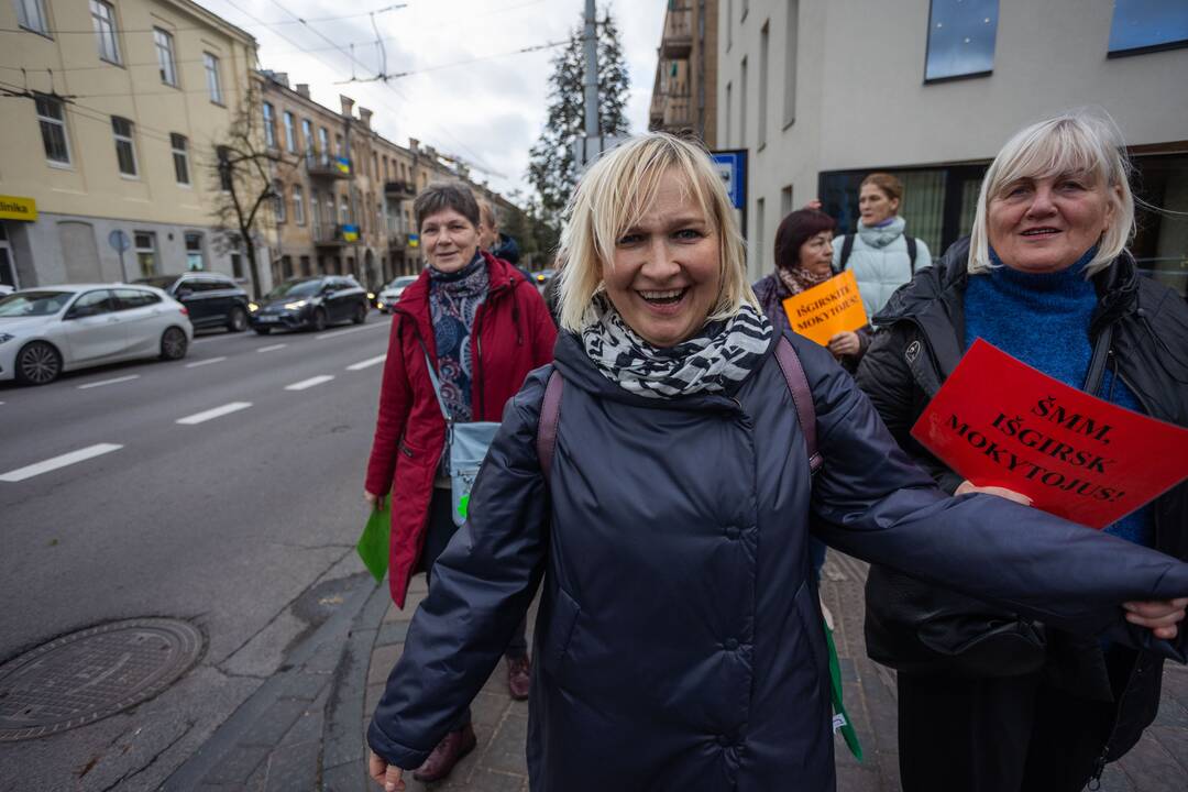 Mokytojų streikas prie Vyriausybės