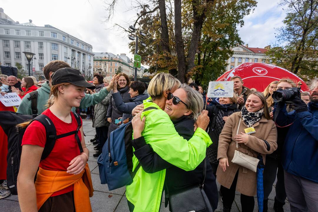 Mokytojų streikas prie Vyriausybės