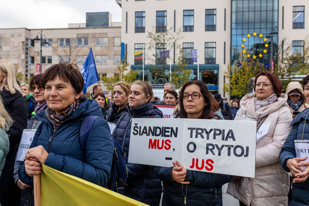 Mokytojų streikas prie Vyriausybės