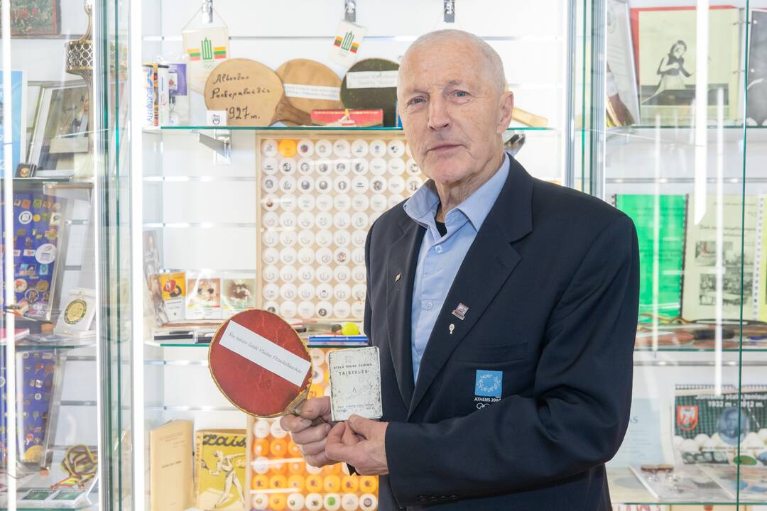 Susitikimas: Romualdas (kairėje) ir Vincas (dešinėje) Franckaičiai palinkėjo tolesnės visokeriopos gyvenimo sėkmės tituluočiausiai Lietuvos stalo tenisininkei Rūtai Paškauskienei.