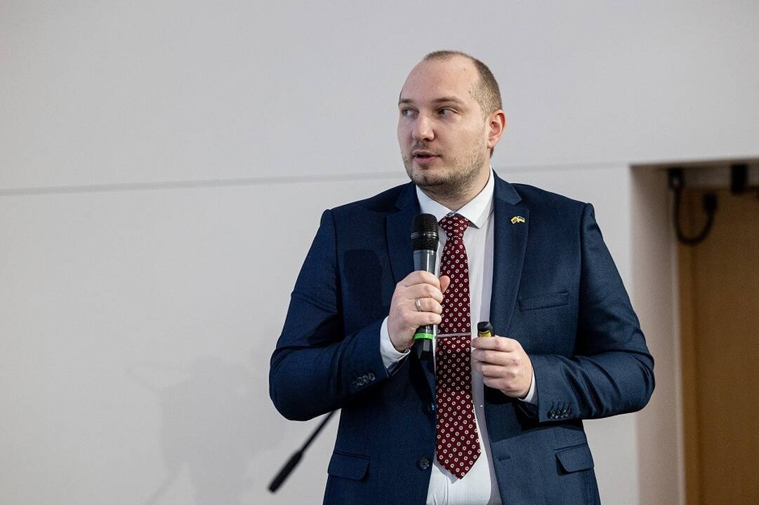 Gintautas Jakštas