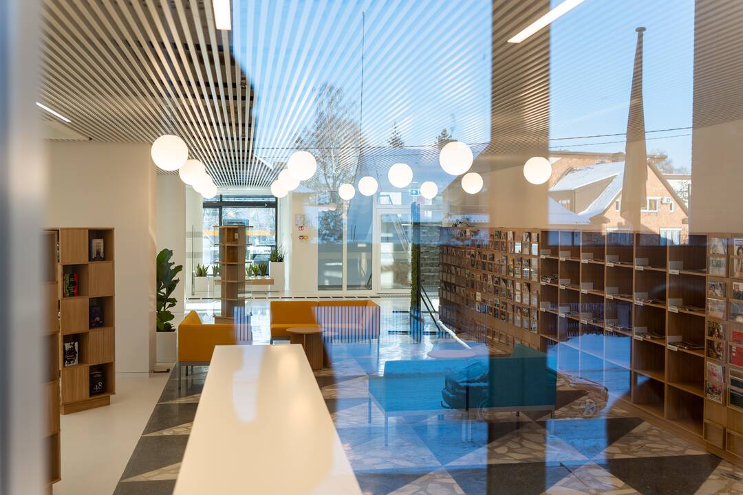 Ąžuolyno bibliotekos pristatymas