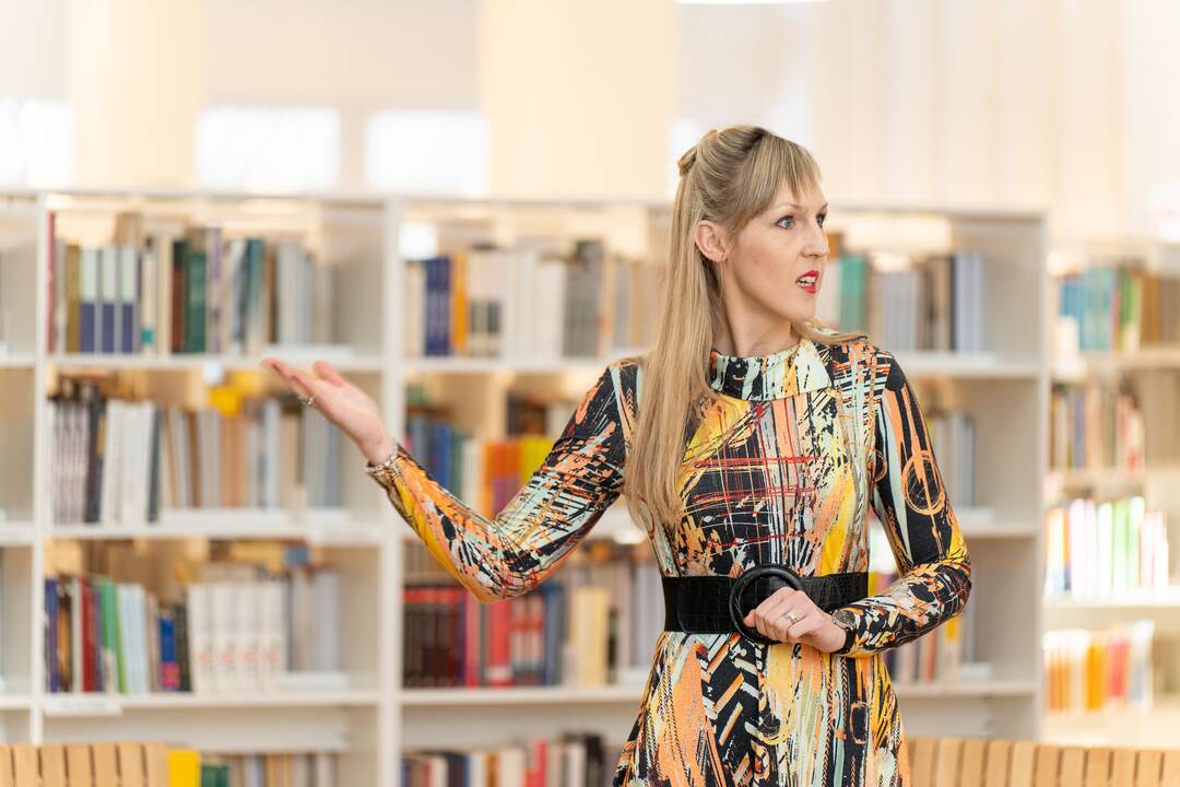 Ąžuolyno bibliotekos pristatymas