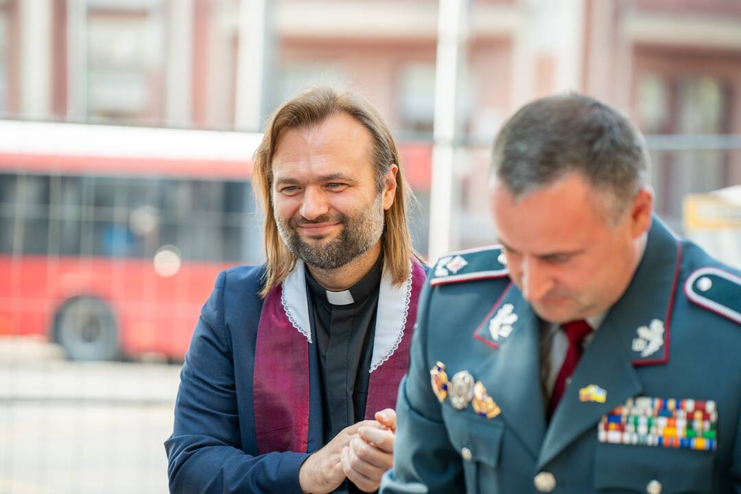 Policijos obelisko kapsulės įkasimo ceremonija