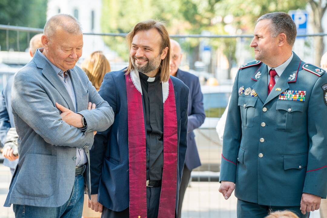 Policijos obelisko kapsulės įkasimo ceremonija