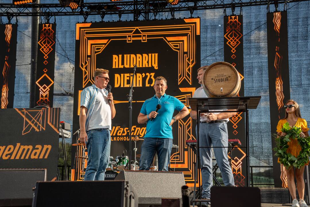Aludarių dienos šventė prie „Volfas Engelman“ daryklos
