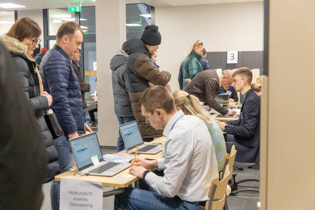 Rinkimai į savivaldą Kaune 2023 m.