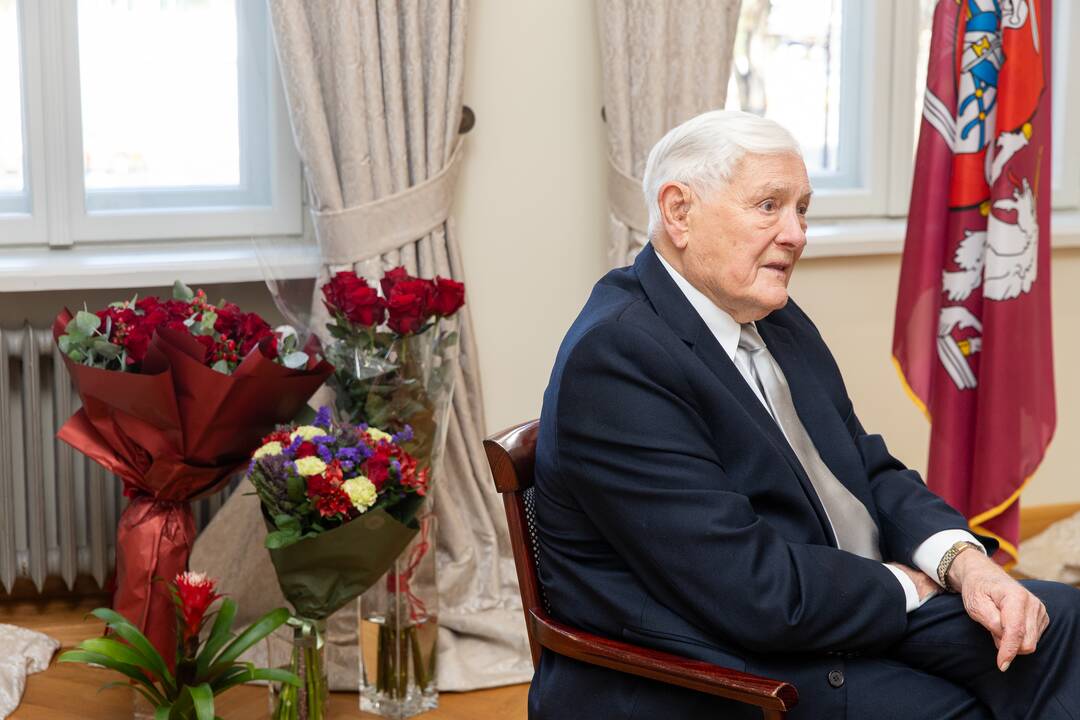 Valdo Adamkaus gimtadienis Kaune