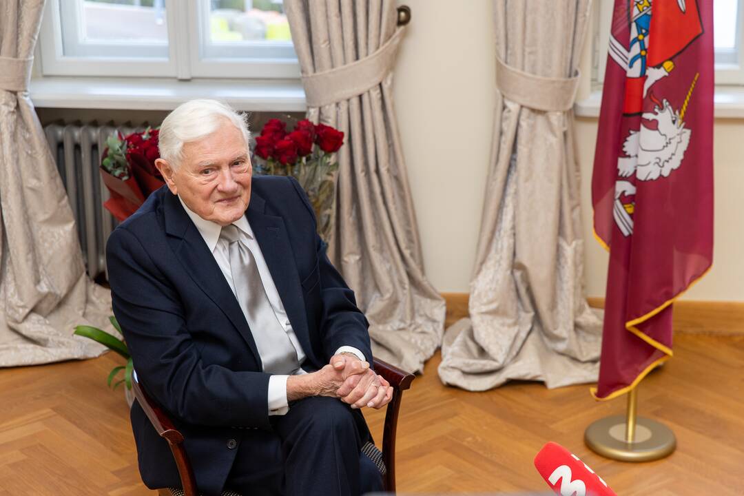 Valdo Adamkaus gimtadienis Kaune