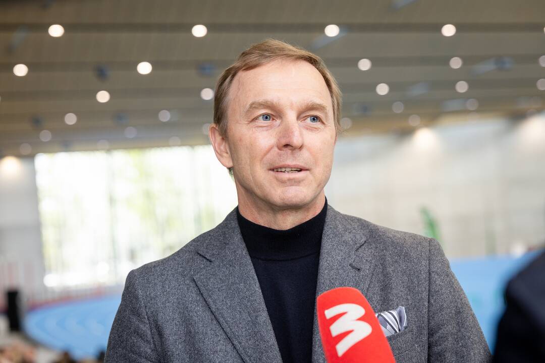 Prezidento Valdo Adamkaus lengvosios atletikos maniežo atidarymas