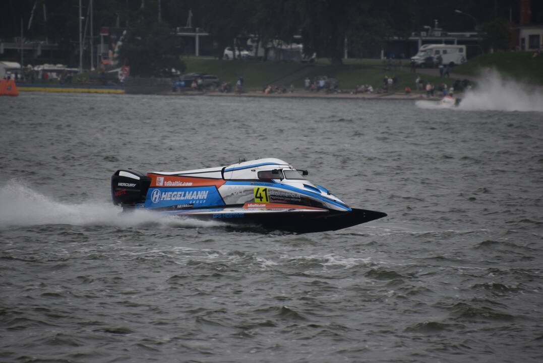 F2 vandens formulių pasaulio čempionato akimirkos