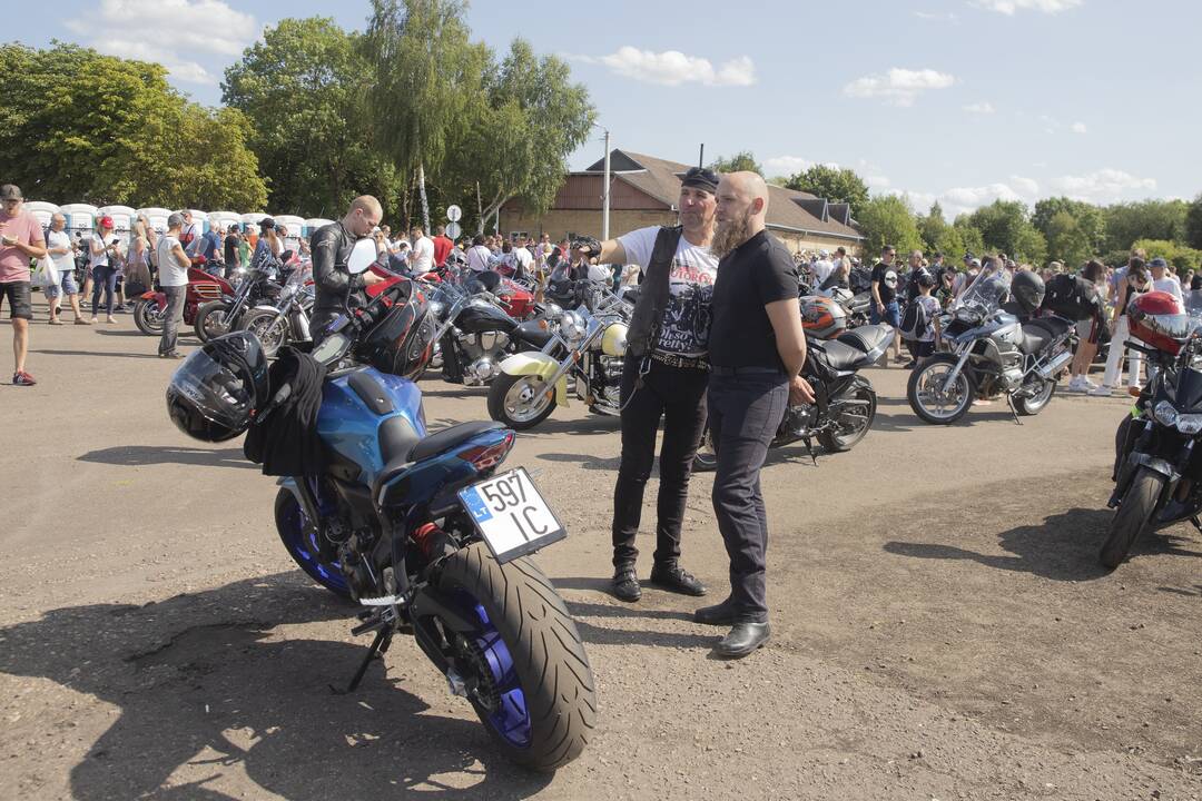 "Bike Show Kaunas" baikerių kolona