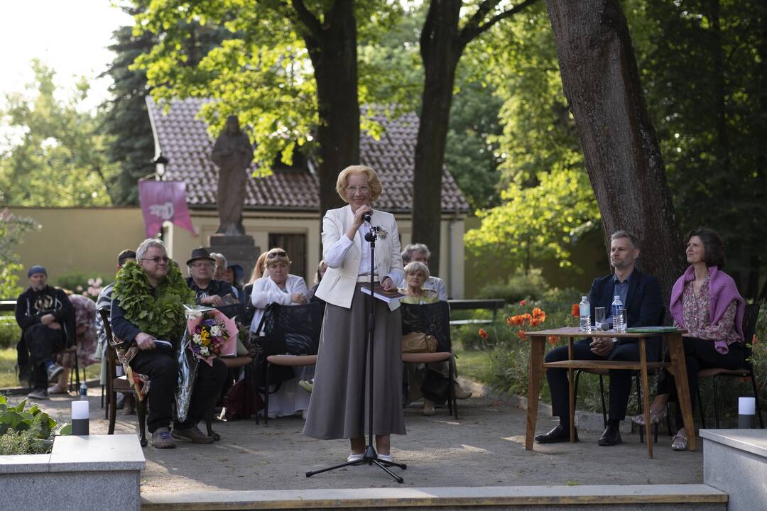 Kaune vainikuotas "Poezijos pavasario" laureatas