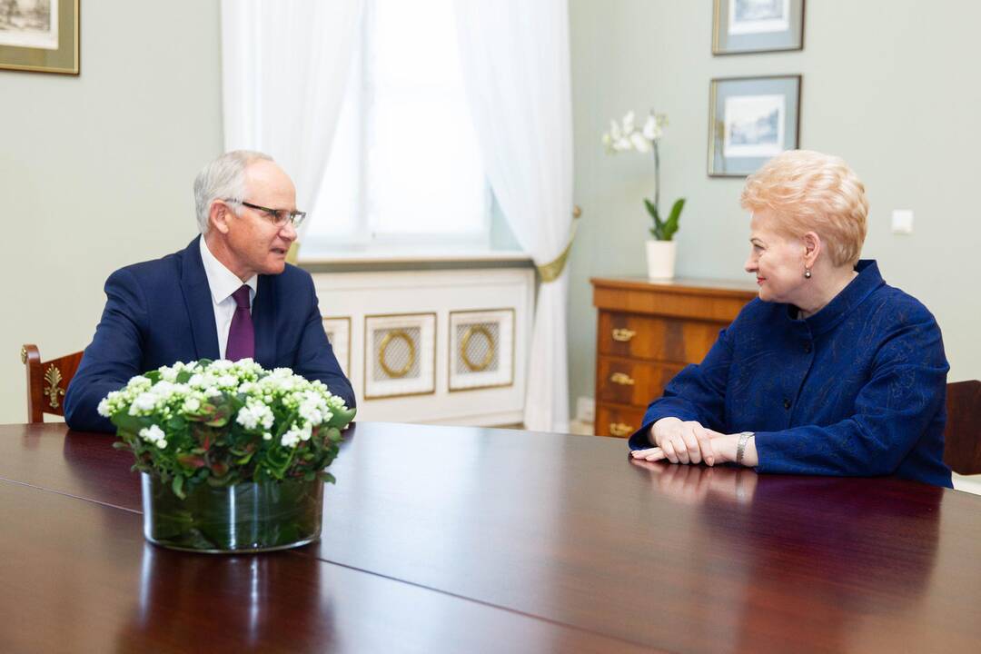 Prezidentė susitiko su kandidatu į švietimo ministrus