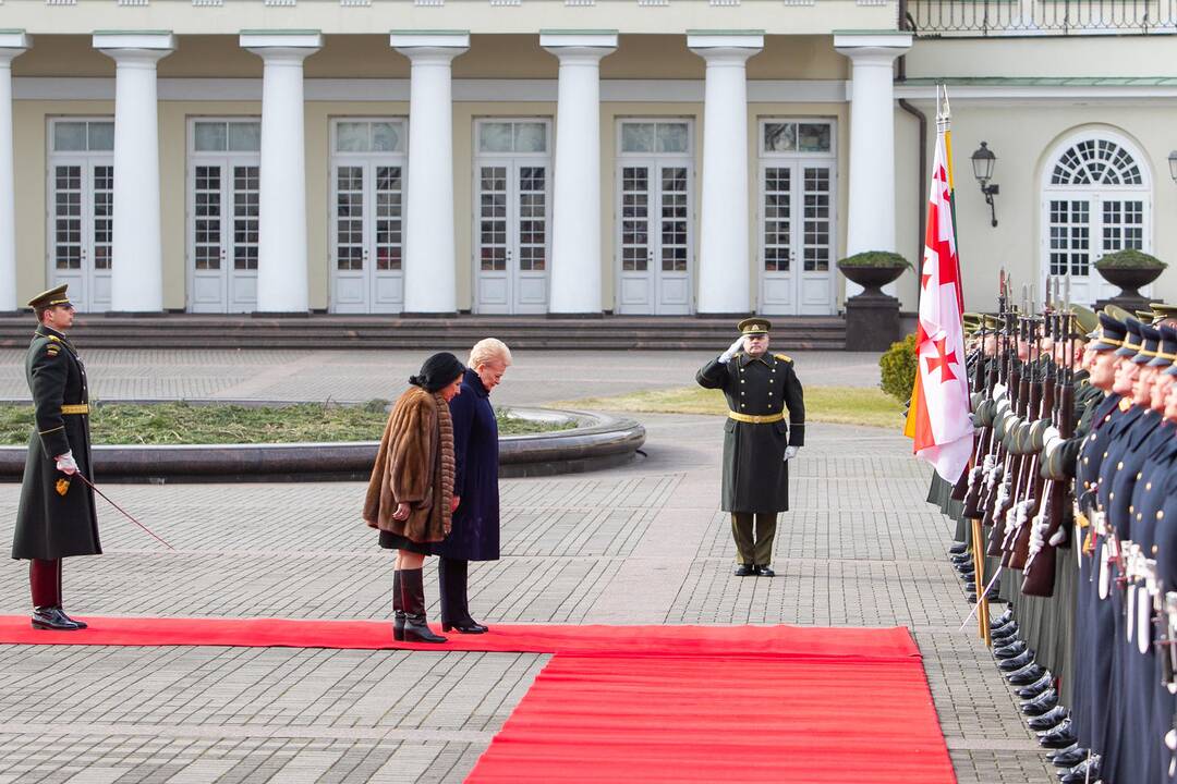 Į Lietuvą atvyko Gruzijos prezidentė