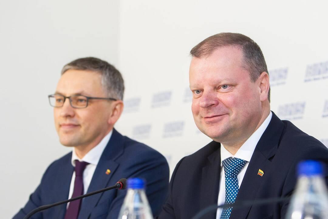 Premjeras žada susitikti su V. Baku: man atsakymų dar nesuteikė