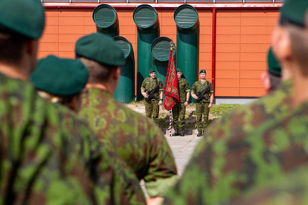 Sausumos pajėgų vado pareigų perdavimo ceremonija