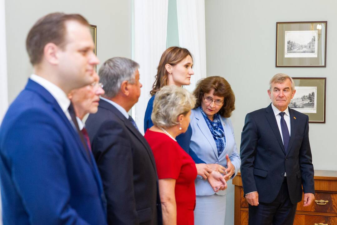 Prezidentas susitiko su Seimo valdyba