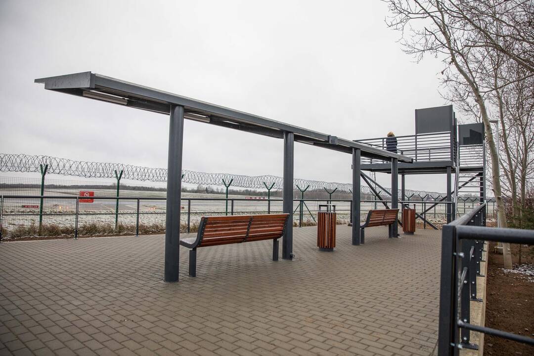 Atidaryta lėktuvų stebėjimo aikštelė